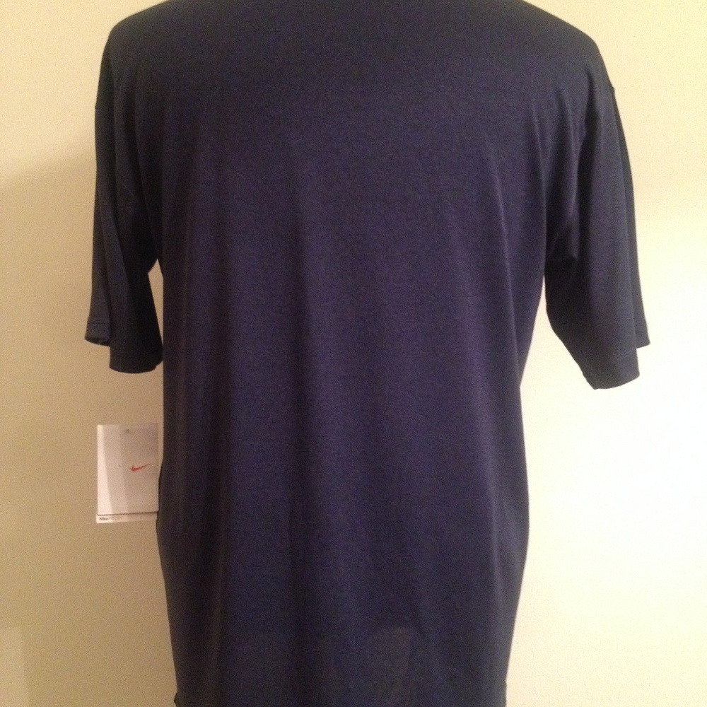 NIKE FIT DRY NAVY BLUE ATHLETIC SHIRT - Picture 5 of 7